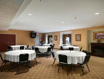 Microtel Inn & Suites by Wyndham Indianapolis Airport , IN 46224 near Indianapolis International Airport View Point 3