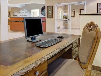 Microtel Inn & Suites by Wyndham Indianapolis Airport , IN 46224 near Indianapolis International Airport View Point 5