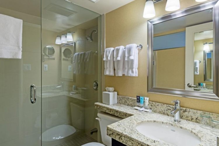 Crowne Plaza Toronto Airport, an IHG Hotel , ON M9W 6H5 near Toronto Pearson Airport View Point 17