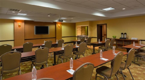 Hyatt Place Indianapolis Airport , IN 46241 near Indianapolis International Airport View Point 3