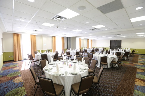 Holiday Inn & Suites Atlanta Airport-North , GA 30344 near Hartsfield-jackson Atlanta International Airport View Point 20