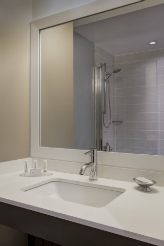 Courtyard by Marriott New York JFK Airport , NY 11436 near John F Kennedy Intl Airport View Point 20