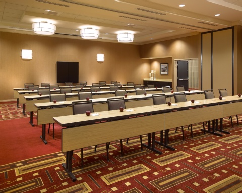 Courtyard by Marriott Long Beach Airport , CA 90808 near Long Beach Airport View Point 15