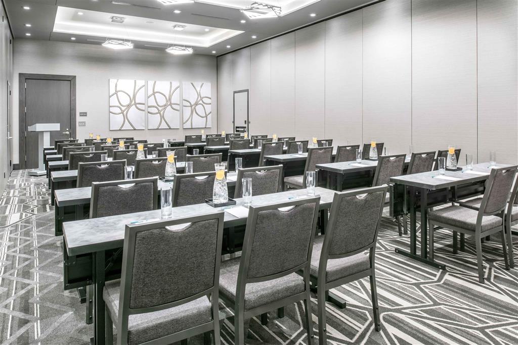 Homewood Suites By Hilton Boston Logan Airport Chelsea , MA 02150 near Boston Logan International Airport View Point 13
