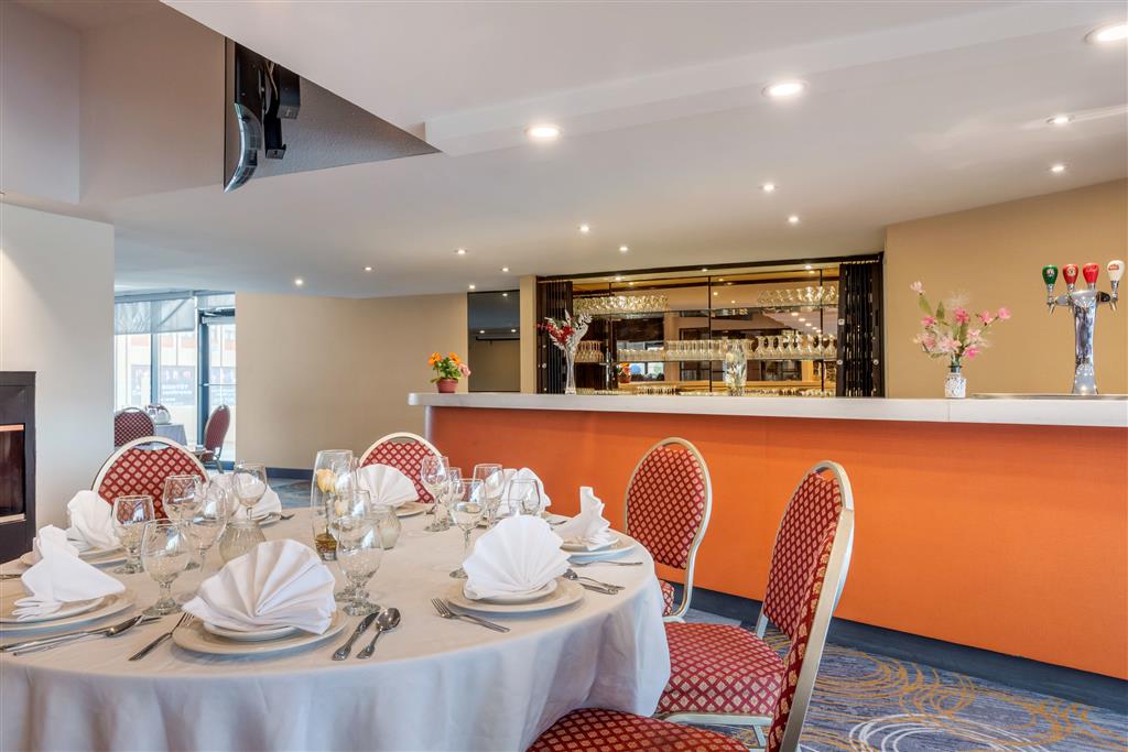 Quality Hotel Dorval , QC H4T 1E7 near Montreal-Pierre Elliott Trudeau Int. Airport View Point 3