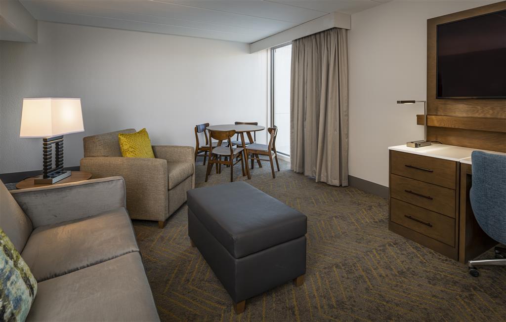 Doubletree By Hilton Madison East , WI 53704 near Dane County Regional Airport (truax Field) View Point 42