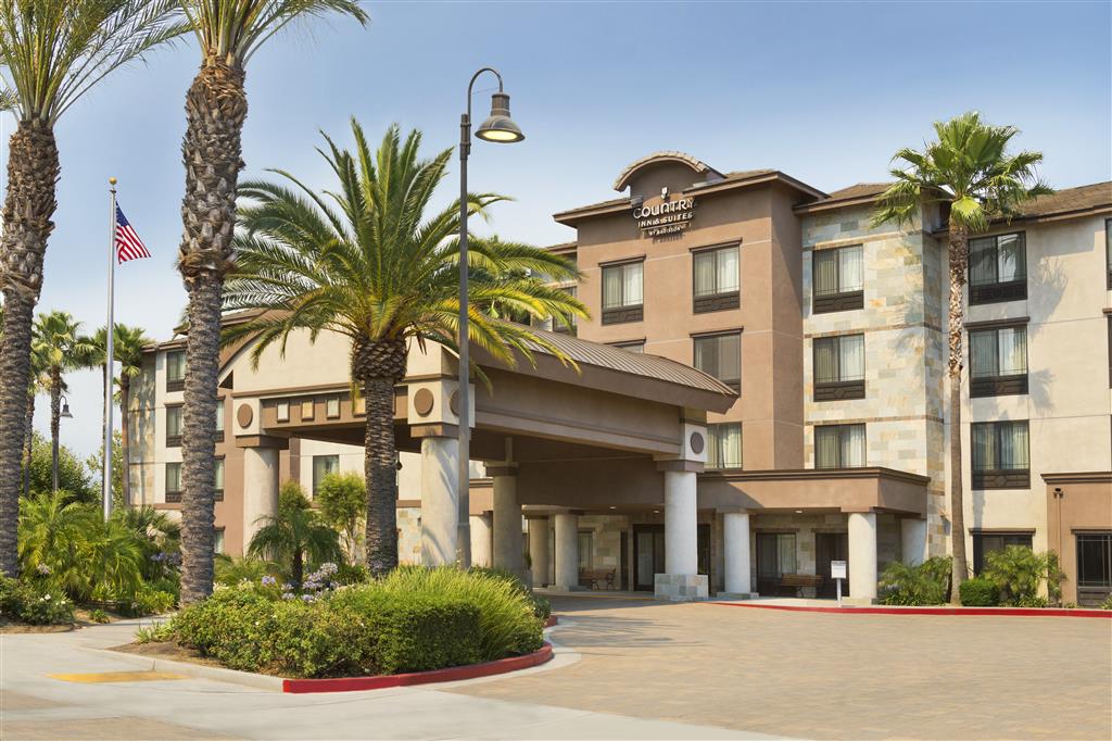 Country Inn & Suites by Radisson, Ontario at Ontario Mills, CA , CA 91764 near Ontario International Airport View Point 1