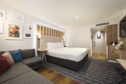Holiday Inn London-Shepperton, an IHG Hotel ,  TW17 8NP near Heathrow Airport View Point 31