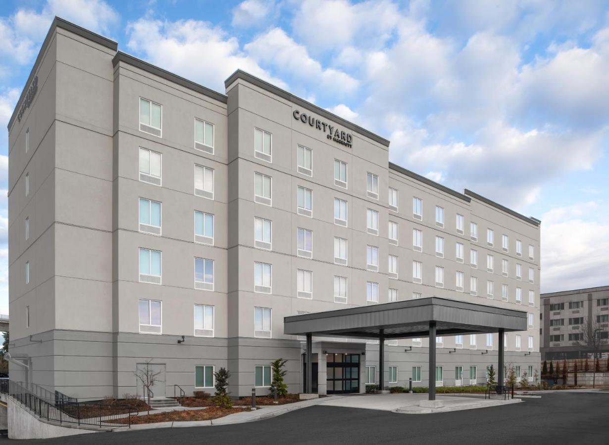 Courtyard By Marriott Seattle Seatac Airport