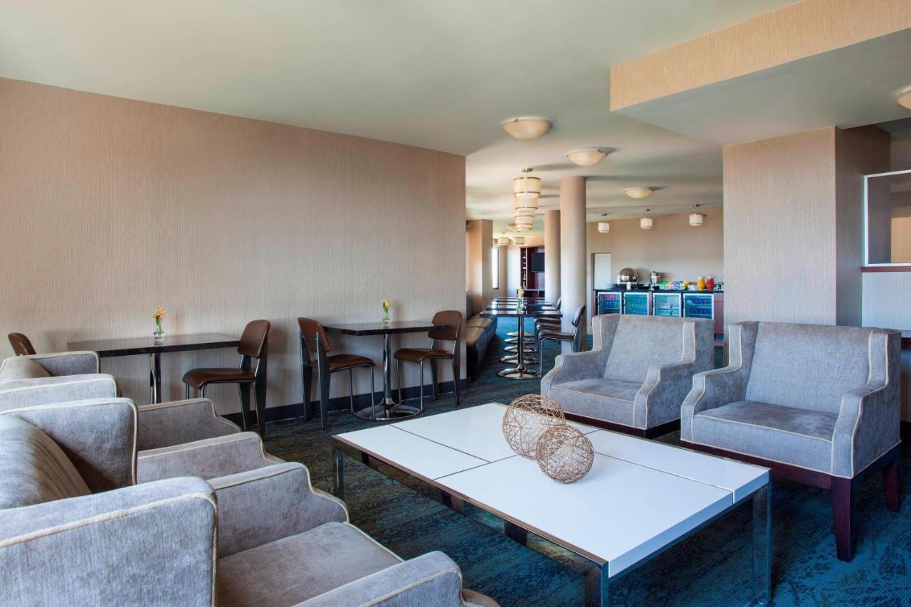 Sheraton Suites Philadelphia Airport , PA 19153 near Philadelphia International Airport View Point 7