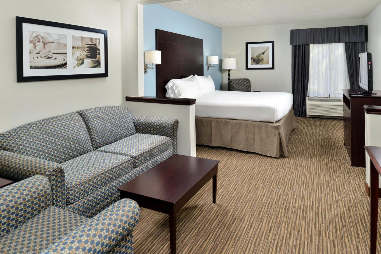 Holiday Inn Express & Suites Tampa/Rocky Point Island , FL 33607 near Tampa International Airport View Point 14