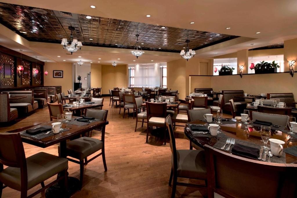 Marriott Albany , NY 12205 near Albany International Airport View Point 16