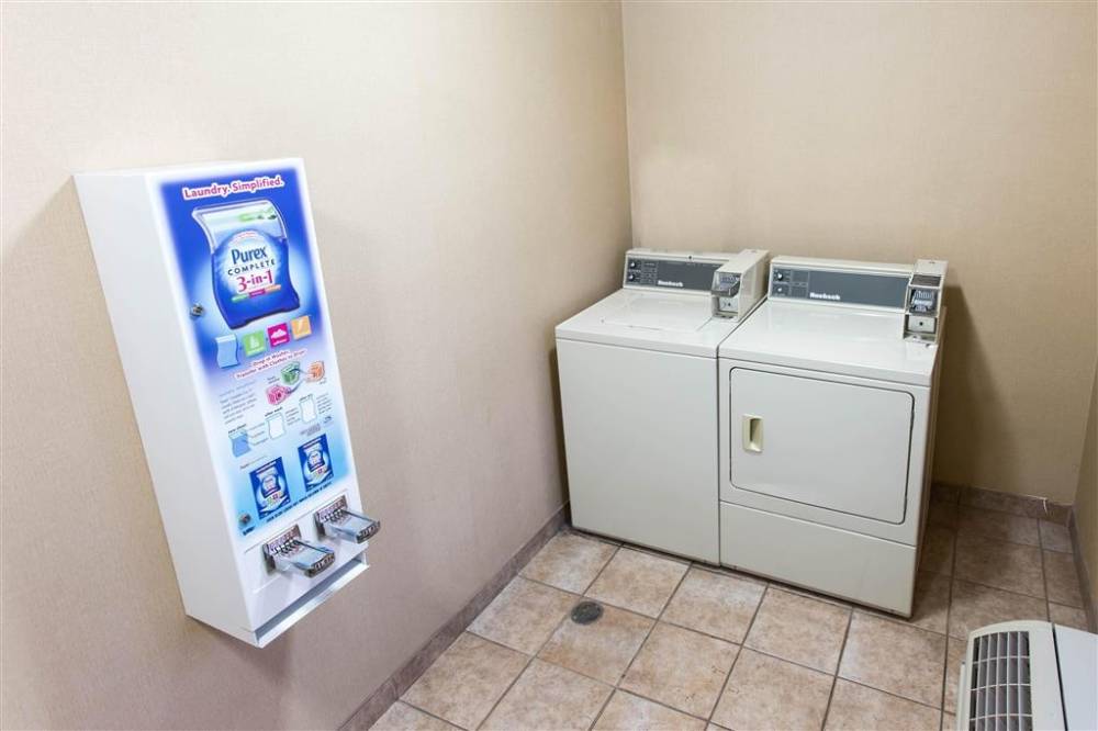 Comfort Inn 9