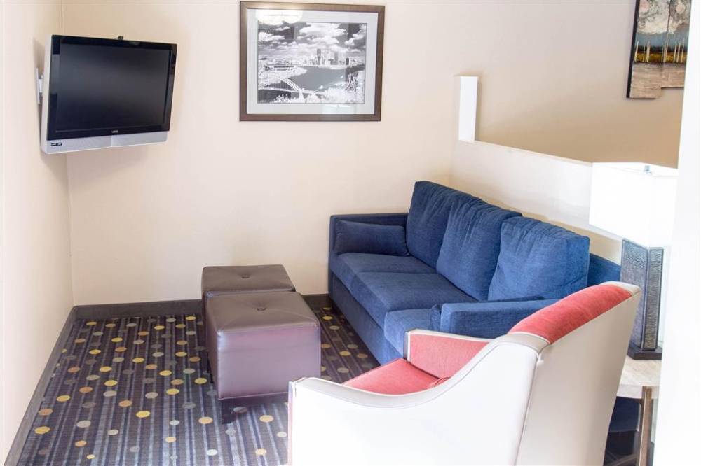 Comfort Inn 5