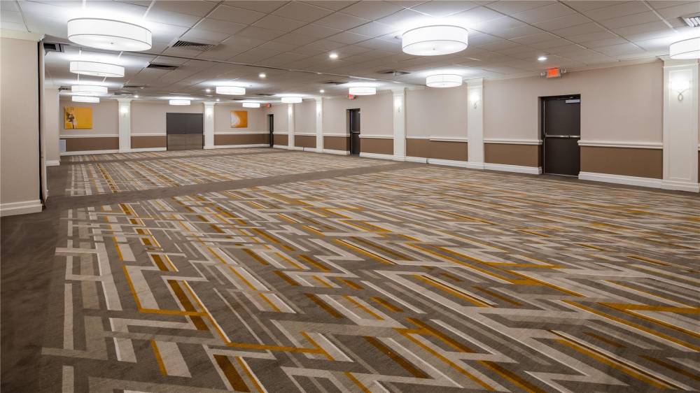 Cottonwood Airport And Expo Hotel Louisville 