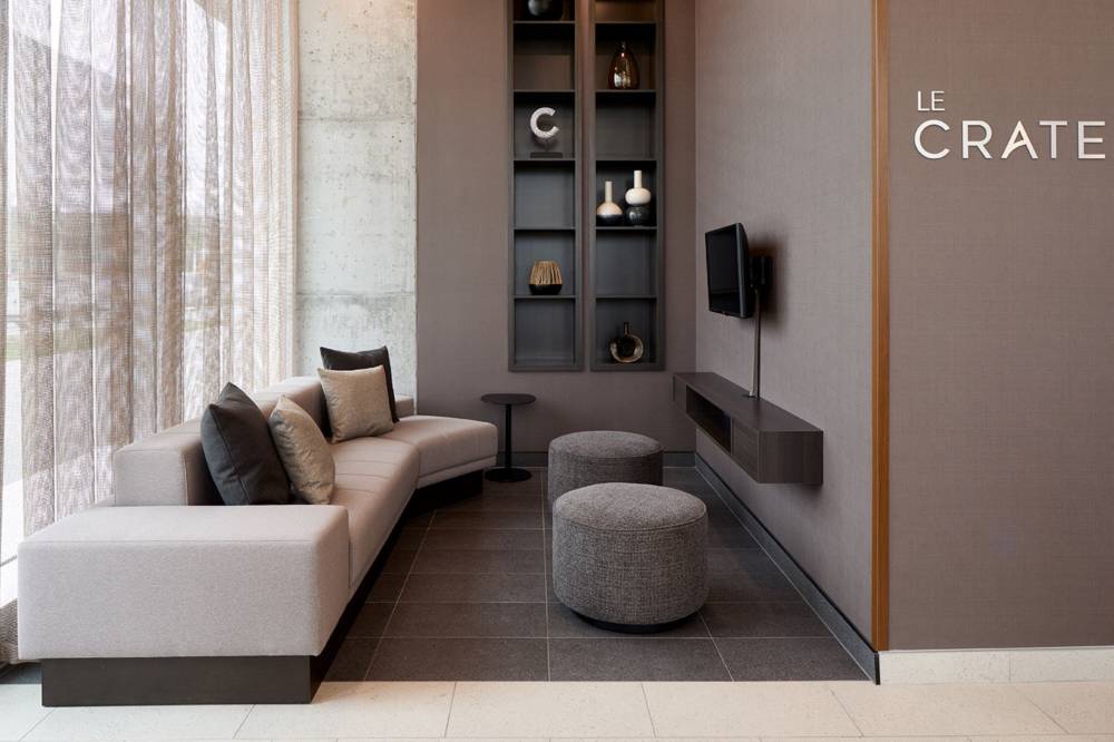 Courtyard By Marriott Laval 3