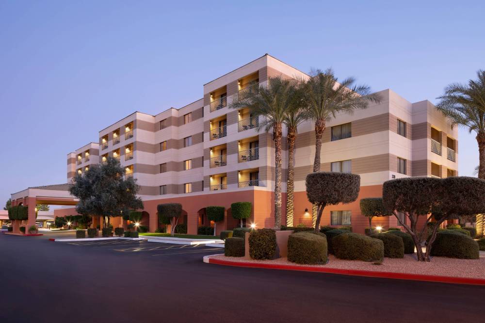 Courtyard By Marriott Scottsdale Old Town