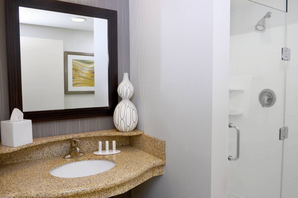 Courtyard By Marriott Sioux Falls