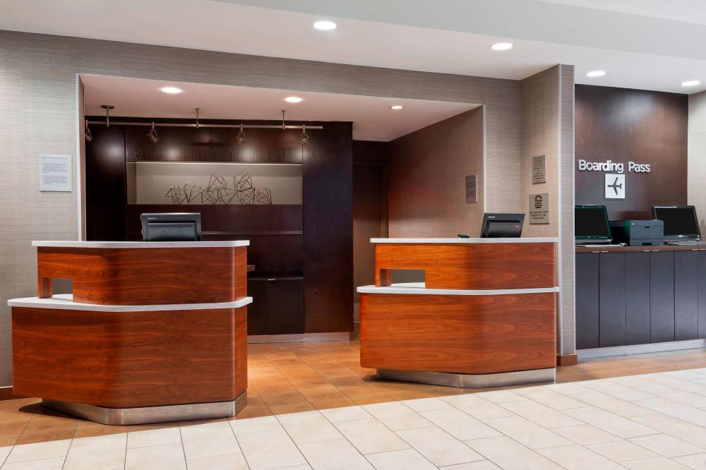 Courtyard By Marriott Tampa Downtown