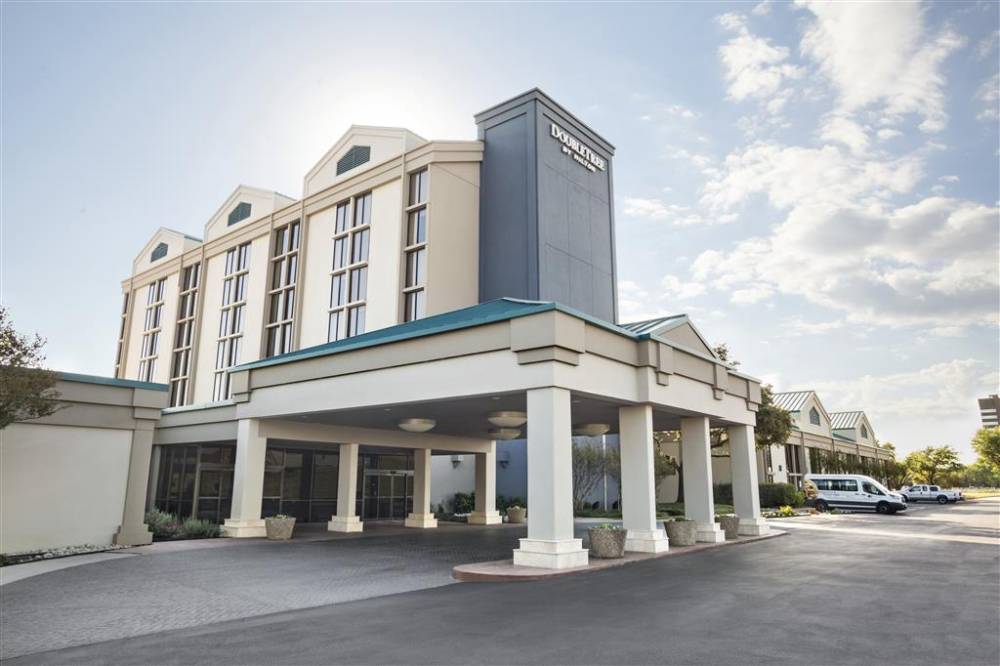 Doubletree By Hilton Dfw Airport North