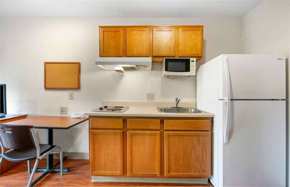 Extended Stay America Select Plainfield 5