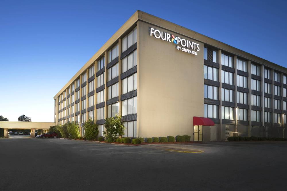 Four Points By Sheraton Kansas City Airport