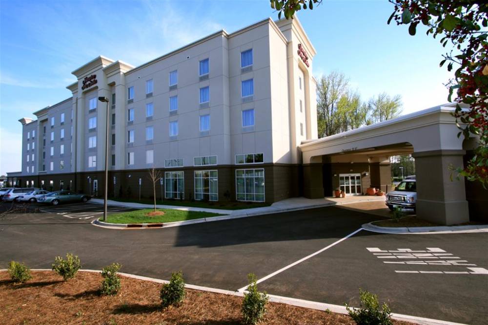 Hampton Inn And Suites Charlotte-airport