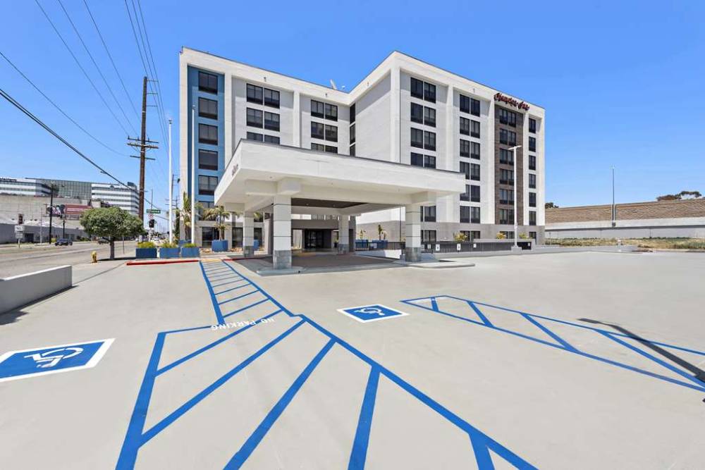 Hampton Inn By Hilton Los Angeles Airport