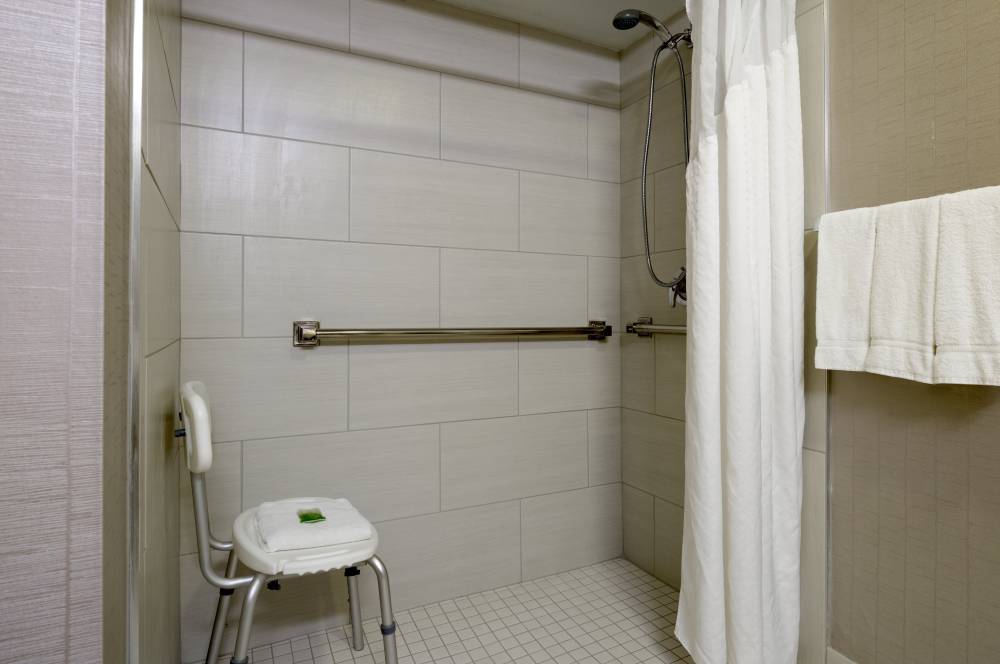 Holiday Inn Express Hershey 2