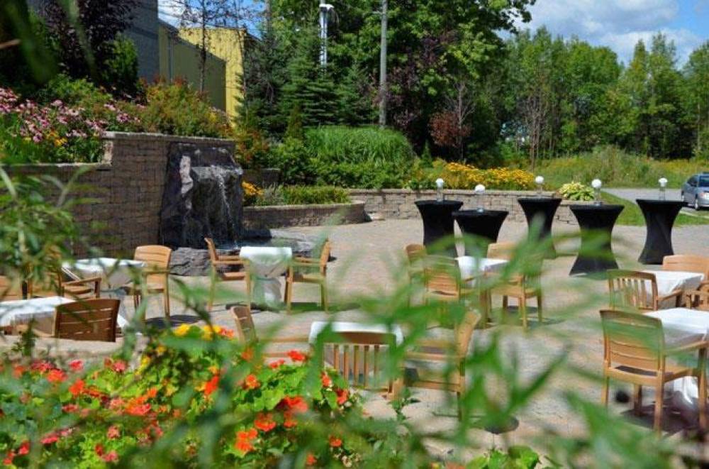 Imperia Hotel Suites Saint-eustache 7