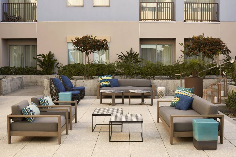 Kimpton Shorebreak Resort 4