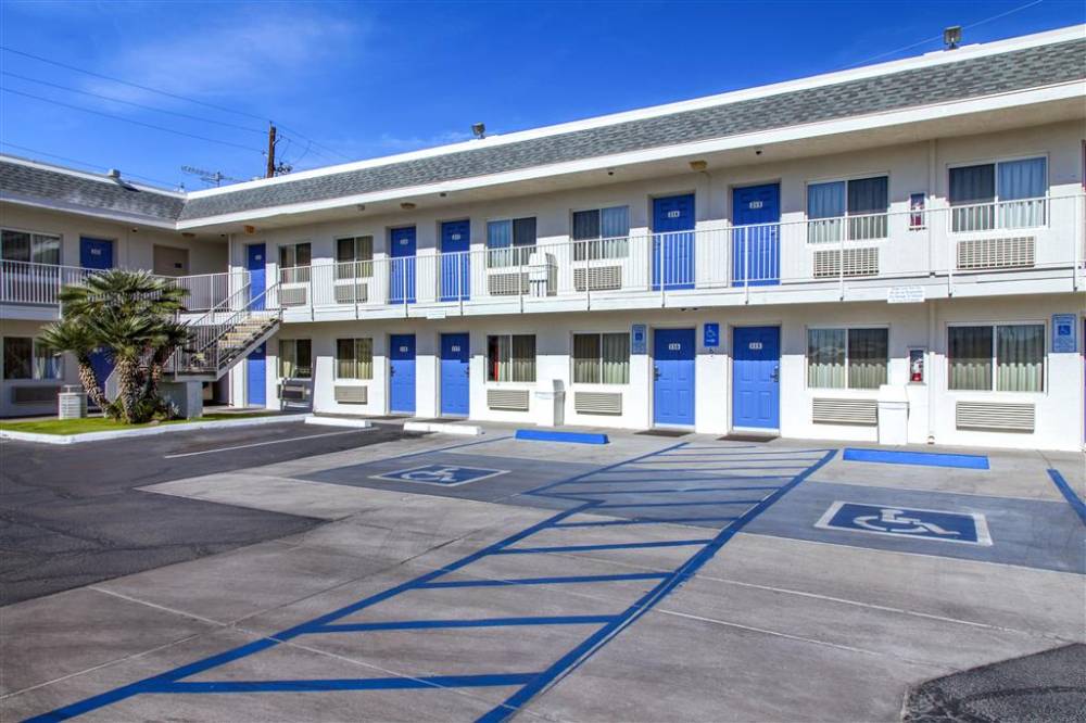 Motel 6 Phoenix Airport