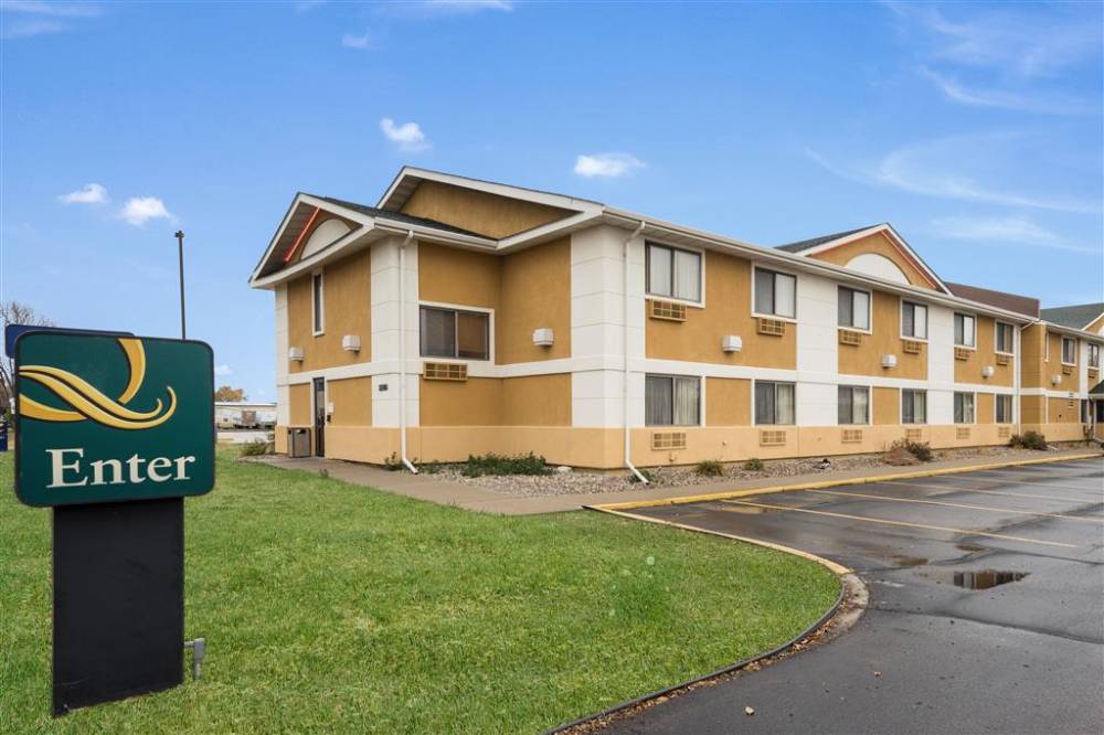 Quality Inn And Suites South