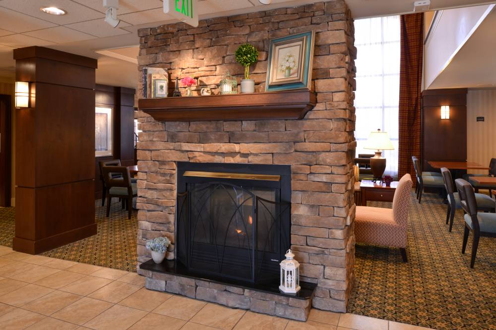 Staybrigde Suites Plainfield 7
